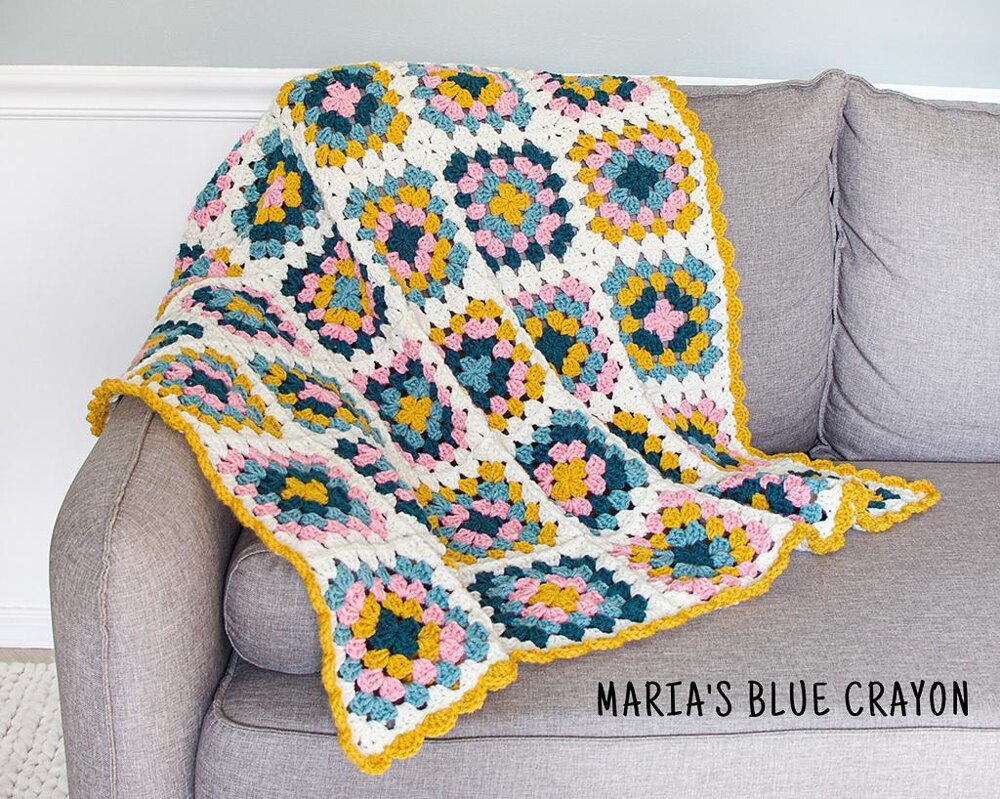 Caron Cotton Cakes Basket - Free Crochet Pattern - Maria's Blue Crayon