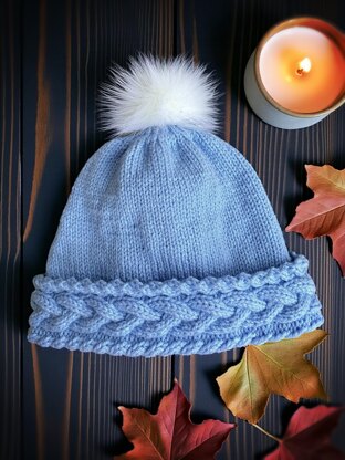Cozy Cable Bobble beanie