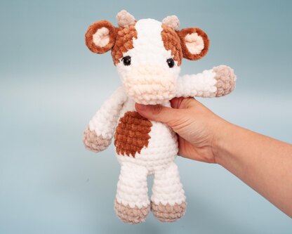 Cow Crochet Pattern – Amigurumi Plush Toy