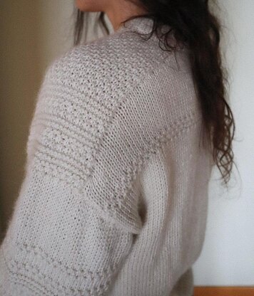 CRYSTAL Sweater