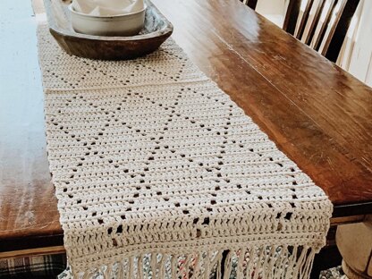 Lattice Table Runner