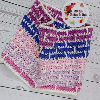 Winter Spike Cowl
