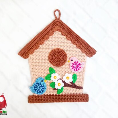 319 Birdhouse décor potholder