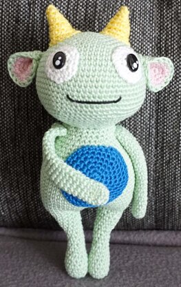 Crochet Pattern for the Friendly Monster Ghosty!