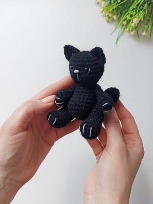 Little cat toy keychain