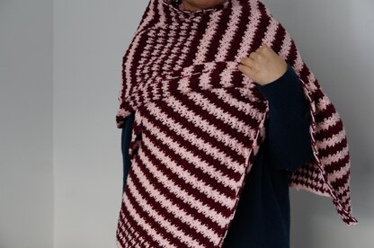 Houndstooth rectangular shawl