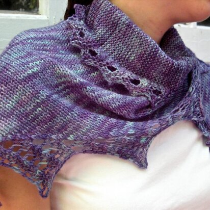 Sugared Berries Shawlette - knitting pattern