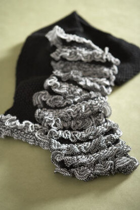 Tweedy Scarf  in Lion Brand Wool-Ease - 60643A