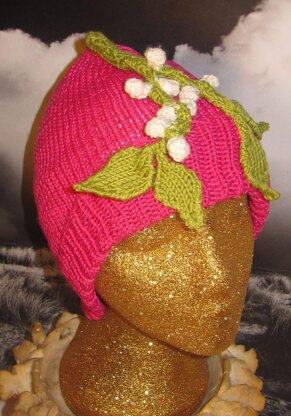 MISTLETOE BEANIE HAT