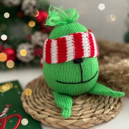 Christmas Gnome Knitting Pattern