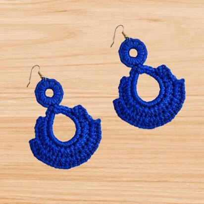 Teardrop crochet earrings pattern