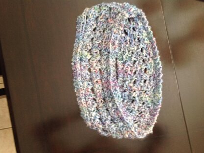 Bubbles Mesh Cowl