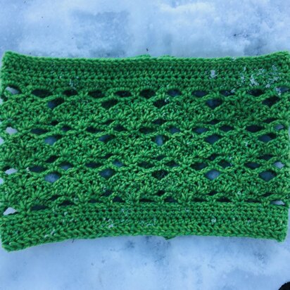 Lucky Diamonds Cowl