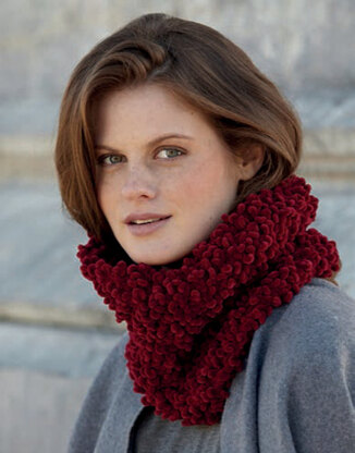 Neck Warmer in Katia Velvet Loop - 8020_158 - Downloadable PDF