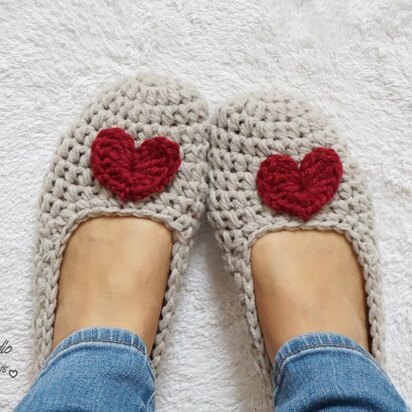 Extra Thick Heart Slippers