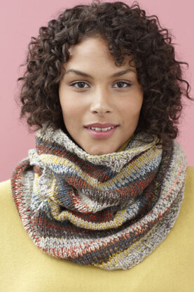 Cedar Springs Cowl in Lion Brand Fishermen's Wool - 90584AD