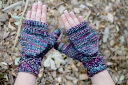 String of Jewels Mitts