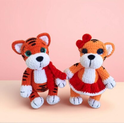 Tiger Cub & Tigress