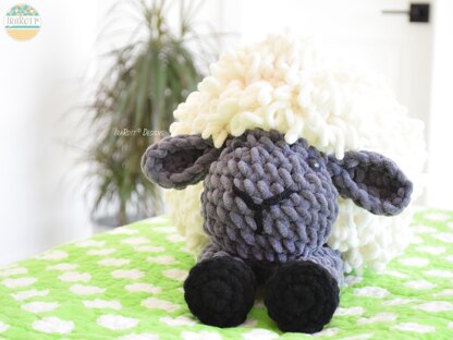 Snooze 'n' Snuggle Woolly Sheep Amigurumi