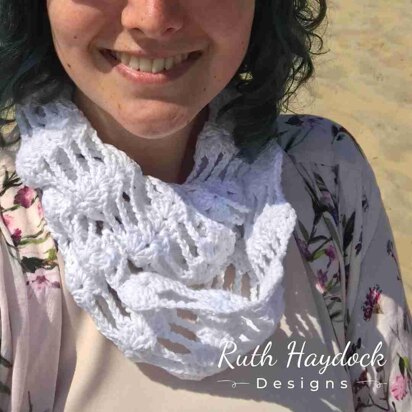 Fossil & Sand Cowl