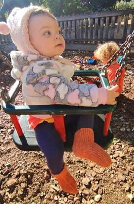 Lily Carrot Socks