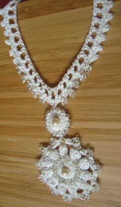 Crochet Classic Beaded Necklace