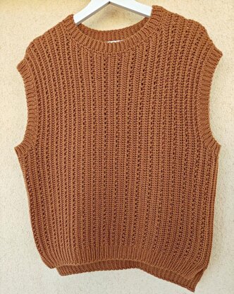 Monique vest