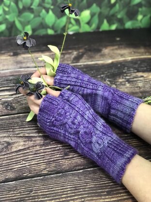 Orchid Bloom Mitts