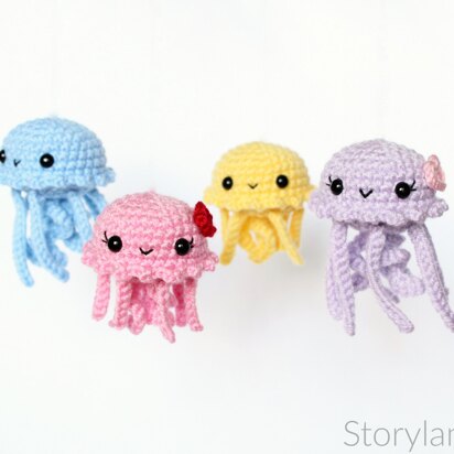 Baby Jellyfish Amigurumi