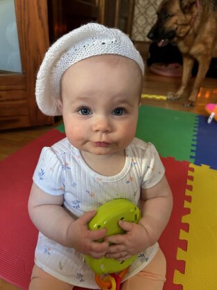 Dreamy Snowdrops Beret