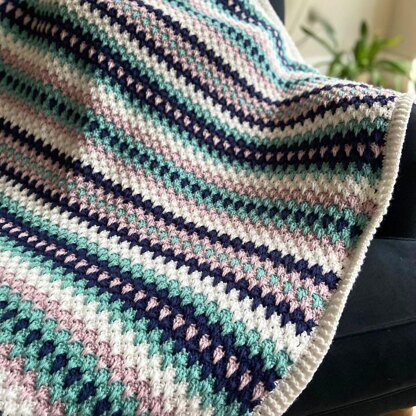 Alma - The Spiky Granny Blanket
