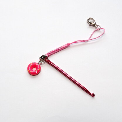 Atomic Knitting Pink Iced Donut Mini Crochet Hook