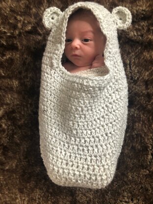 Baby bear cocoon