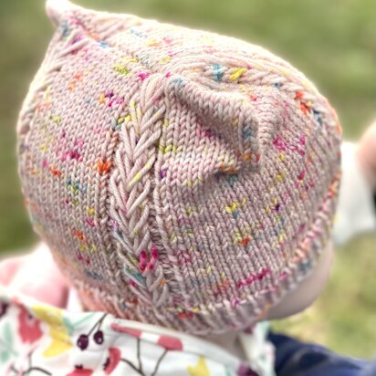 Tessa Cat Hat - knitting pattern