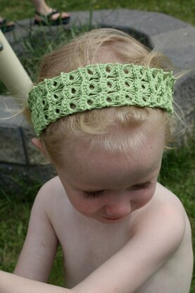 Broomstick Lace Headband Pattern