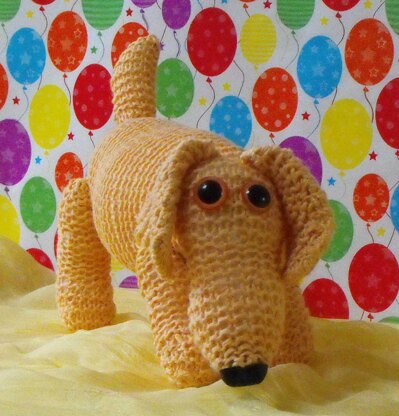 NURSERY SAUSAGE DOG TOY KNITTING PATTERN - MADMONKEYKNITS