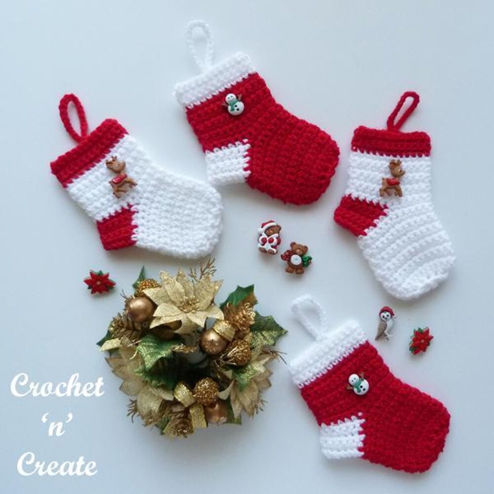 How to Make a Mini Stocking