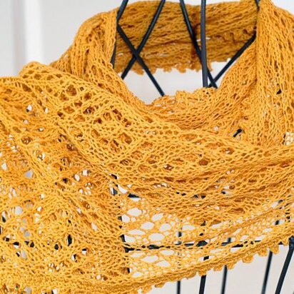 Summer lace scarf "Gracia"