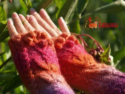 Rjabinka Fingerless mitts