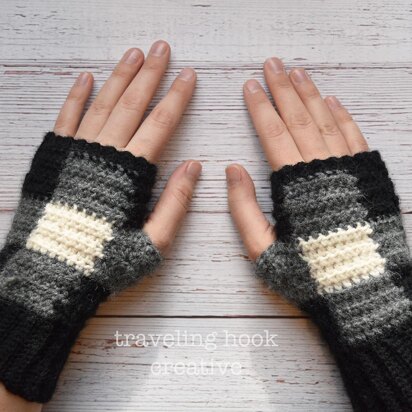 Mod Buffalo Plaid Fingerless Gloves