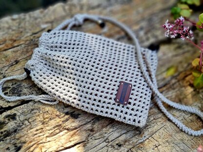 Mobile phone crossbody shoulder bag crochet pattern T19