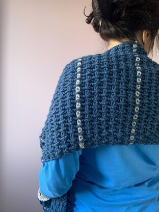 The Bumps Pocket Shawl