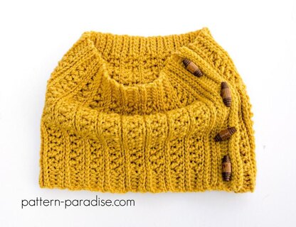 Winter Haven Cowl