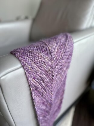 Autumn Twilight Shawlette