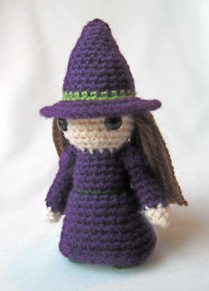 Witch and Wizard Mini Amigurumi