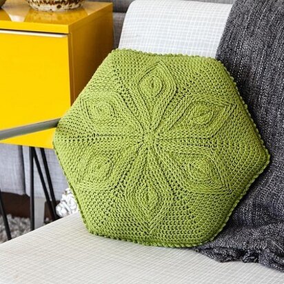 Linda Permann Hexagon Flower Pillow PDF