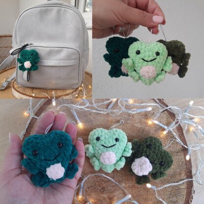 Mini Froggy Plush by Knot Knitted