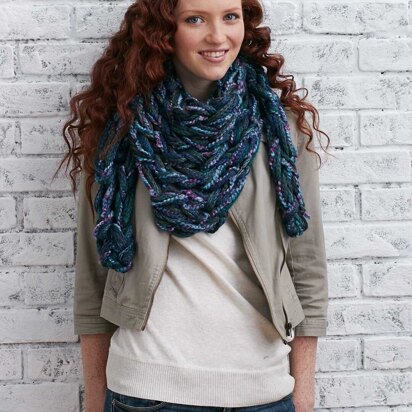 Arm Knit Triangular Kerchief in Bernat Soft Boucle