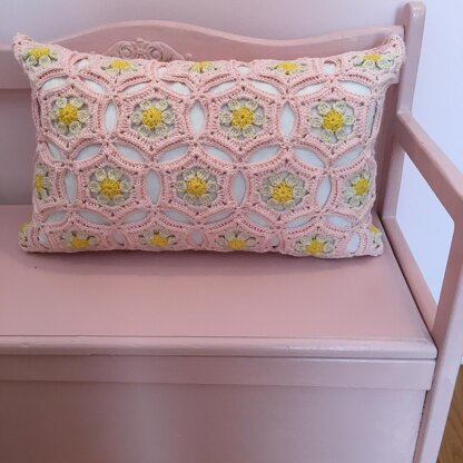 Daisies for Days Pillow