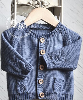 Round neck raglan sleeve cardi with cabled owls - P079